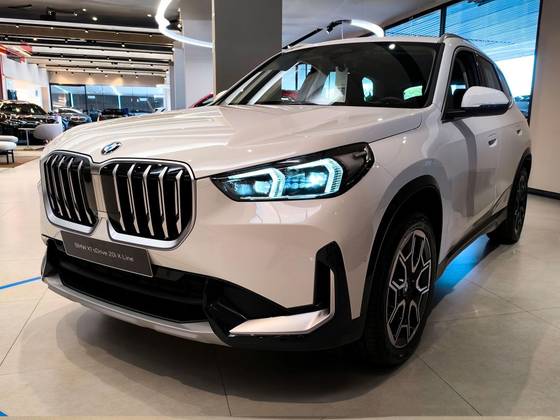 BMW X1 2.0 16V TURBO GASOLINA SDRIVE20I X-LINE STEPTRONIC